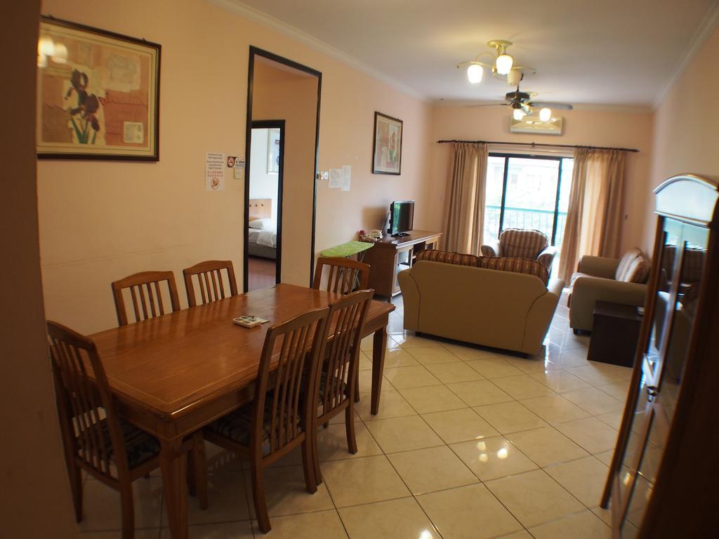 Kk Vacation Apartments-Marina Court - Stay And Get Cash Rebate Кота Кинабалу Екстериор снимка